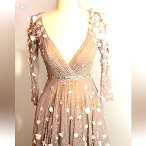 Mac Duggal MIDI Floral Beige Blush Size 0